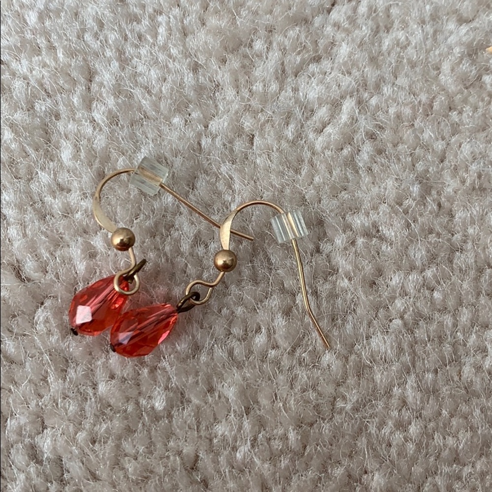 Cherry red droplets earrings